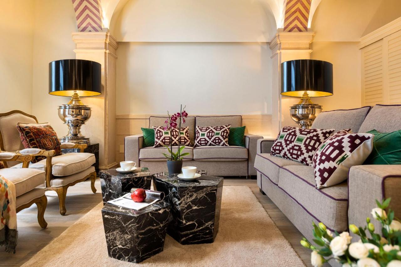 Casa De Triana Luxury By Casa Del Poeta Apartment